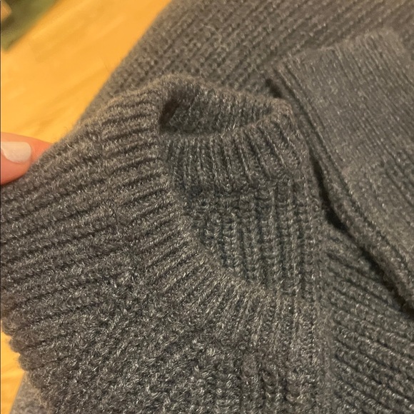 Gap kids charcoal sweater sz 12 XL - Picture 6 of 7
